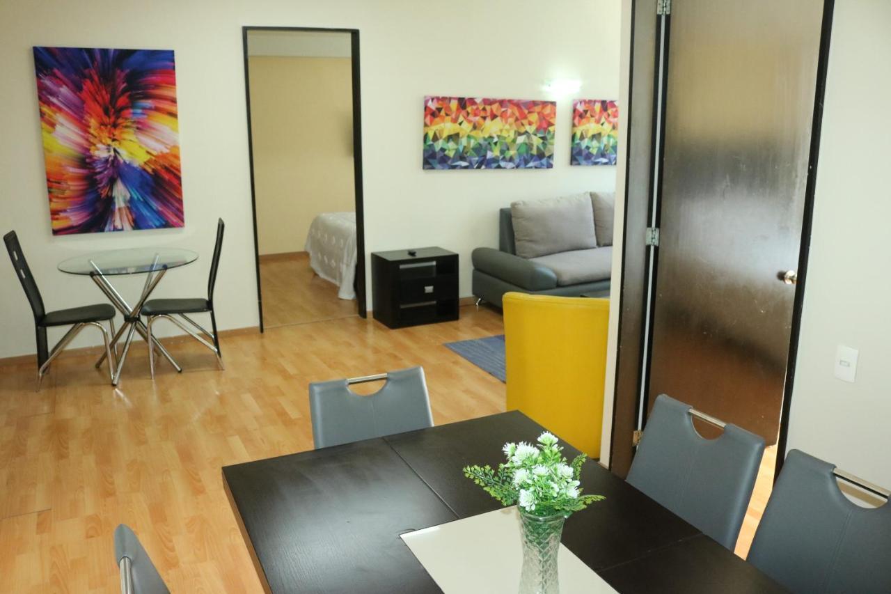 Puerta Alameda Apartment